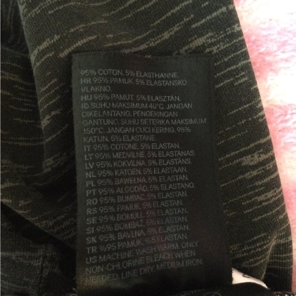 Girls basic H&M leggings. Size 6-7 - Picture 9 of 13